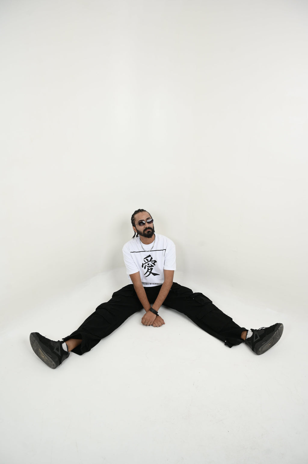 Jap Wave 100% Cotton Oversized White T-shirt at Kamakhyaa by Unfussy. This item is 100% cotton, Casual Wear, Organic, Oversized Fit, Printed, T-Shirts, Unfussy, Unisex, White, Womenswear