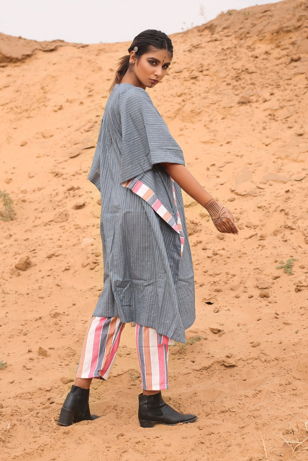 Kaftan With Multicolored Striped Pants - Set Of Two at Kamakhyaa by Keva. This item is Co-ord Sets, Cotton, Cotton Lurex, Desert Rose, Grey, Natural, Relaxed Fit, Resort Wear, Stripes, Travel, Travel Co-ords, Womenswear