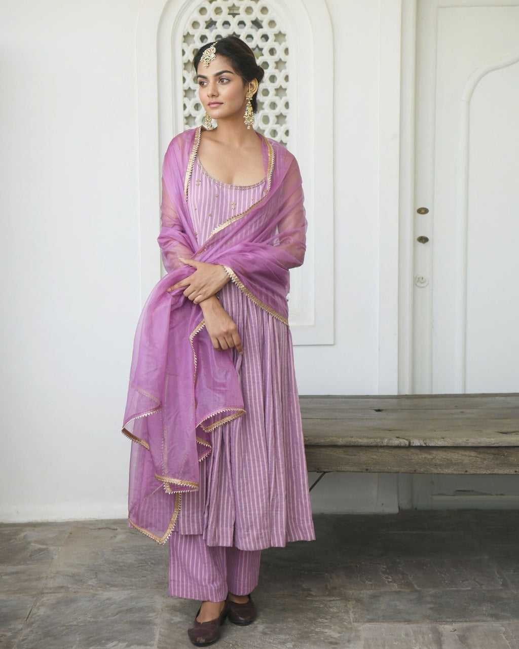 Lavender Cotton Kurta Set With Dupatta at Kamakhyaa by Taro. This item is Evening Wear, Handwoven cotton, Indian Wear, July Sale, July Sale 2023, Kurta Pant Sets, Kurta Set With Dupatta, Natural, Purple, Regular Fit, Sequin work, Sitara Taro, Wedding Gifts, Womenswear
