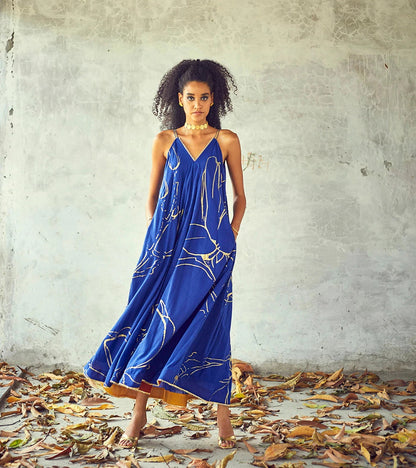 Neel Poshak Set Of 2 at Kamakhyaa by Khara Kapas. This item is Blue, Casual Wear, Cotton, Dress Sets, Maxi Dresses, Organic, Prints, Rang Festive 22, Womenswear
