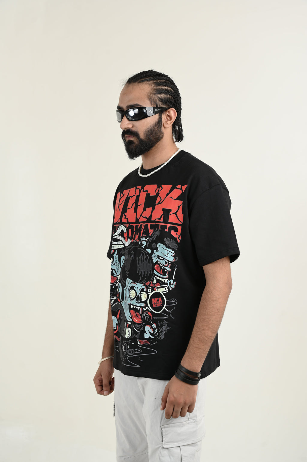 Nick Automatic 100% Cotton Oversized Black T-shirt at Kamakhyaa by Unfussy. This item is 100% cotton, Black, Casual Wear, Organic, Oversized Fit, Printed, T-Shirts, Unfussy, Unisex, Womenswear