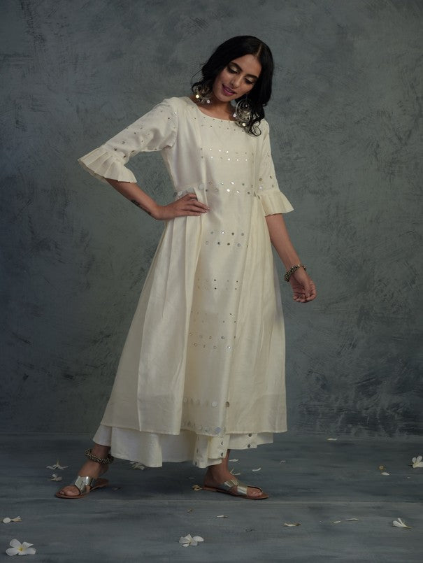 Off-white Pleated Kurta Set Of 3 at Kamakhyaa by Charkhee. This item is Chanderi, Cotton, Embellished, Ethnic Wear, Indian Wear, Kurta Palazzo Sets, Kurta Set With Dupatta, Mirror Work, Natural, Relaxed Fit, Tyohaar, White, Womenswear