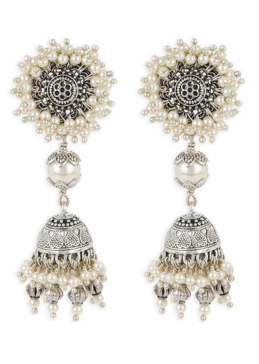 Pearl Droplet Jhumkis at Kamakhyaa by House Of Heer. This item is Alloy Metal, Festive Jewellery, Festive Wear, Free Size, Handcrafted, jewelry, Jhumkas, July Sale, July Sale 2023, Mix metal, Multicolor, Natural, Pearl, Silver, Solids, Textured