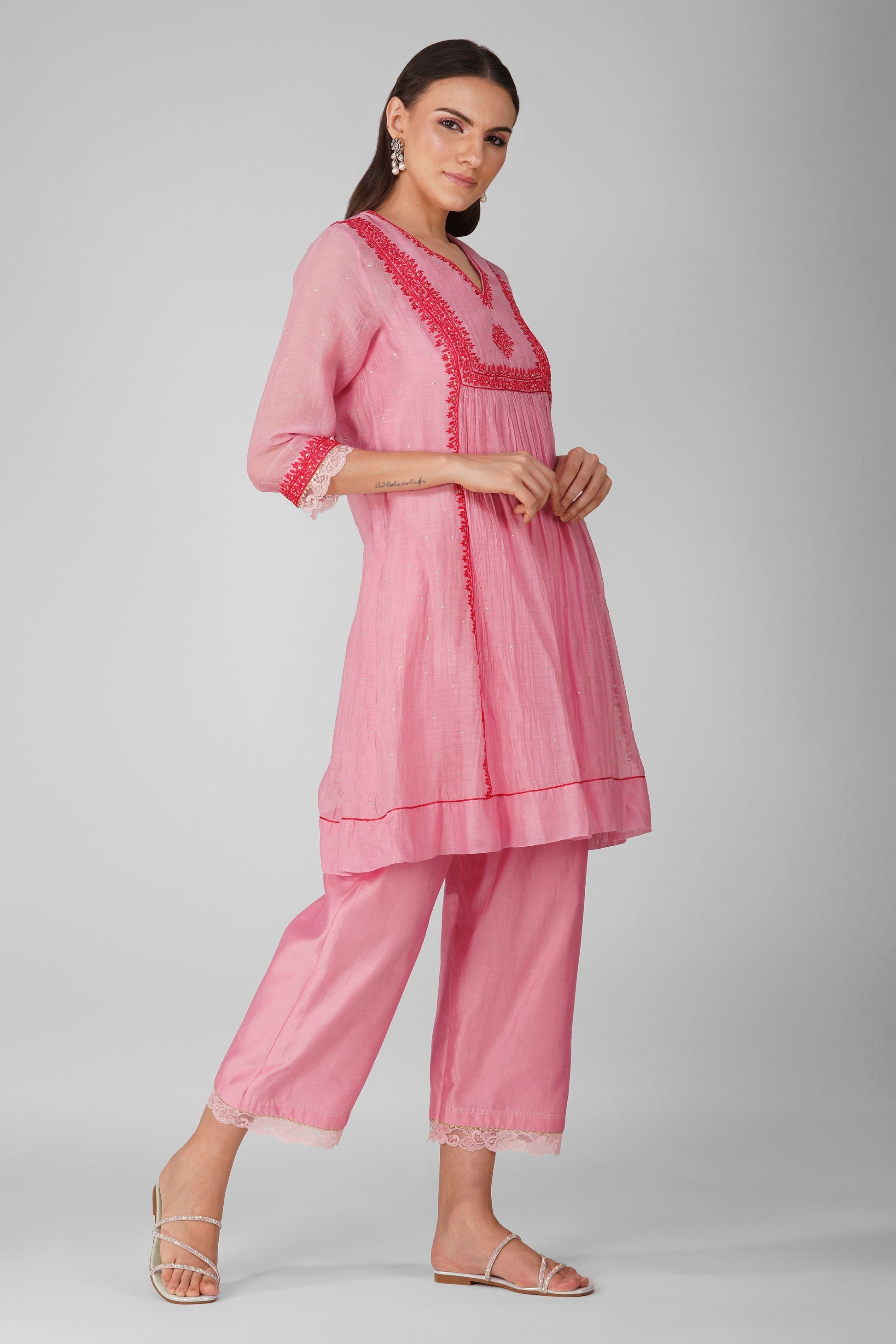 Pink Chanderi Panelled Tunic Pant Set at Kamakhyaa by Devyani Mehrotra. This item is Chanderi, Embellished, Indian Wear, Natural, Party Wear, Pink, Regular Fit, Womenswear