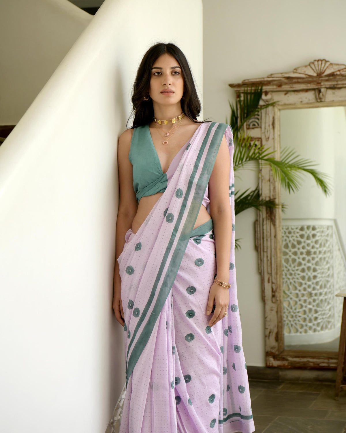 Pink Cotton Saree Set at Kamakhyaa by Taro. This item is Evening Wear, Gulzar Taro, Handwoven Cotton, Indian Wear, July Sale, July Sale 2023, Natural, Pink, Prints, Regular Fit, Saree Sets, Womenswear