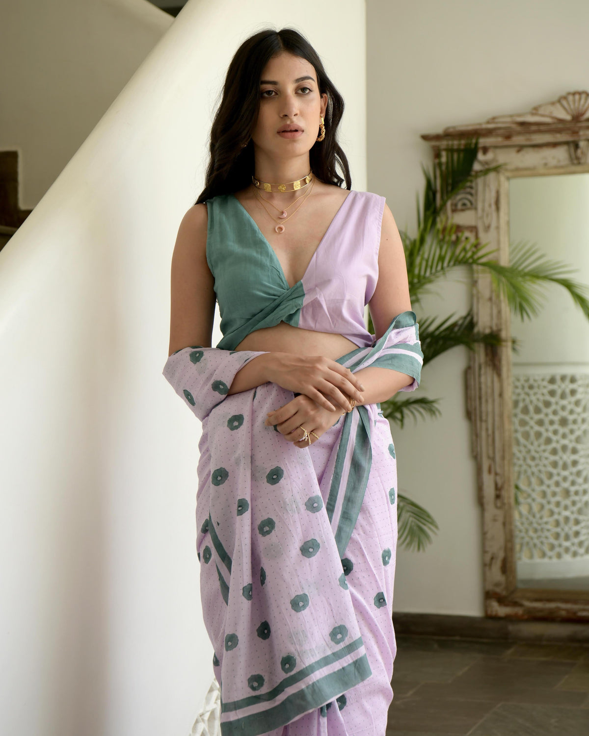 Pink Cotton Saree Set at Kamakhyaa by Taro. This item is Evening Wear, Gulzar Taro, Handwoven Cotton, Indian Wear, July Sale, July Sale 2023, Natural, Pink, Prints, Regular Fit, Saree Sets, Womenswear