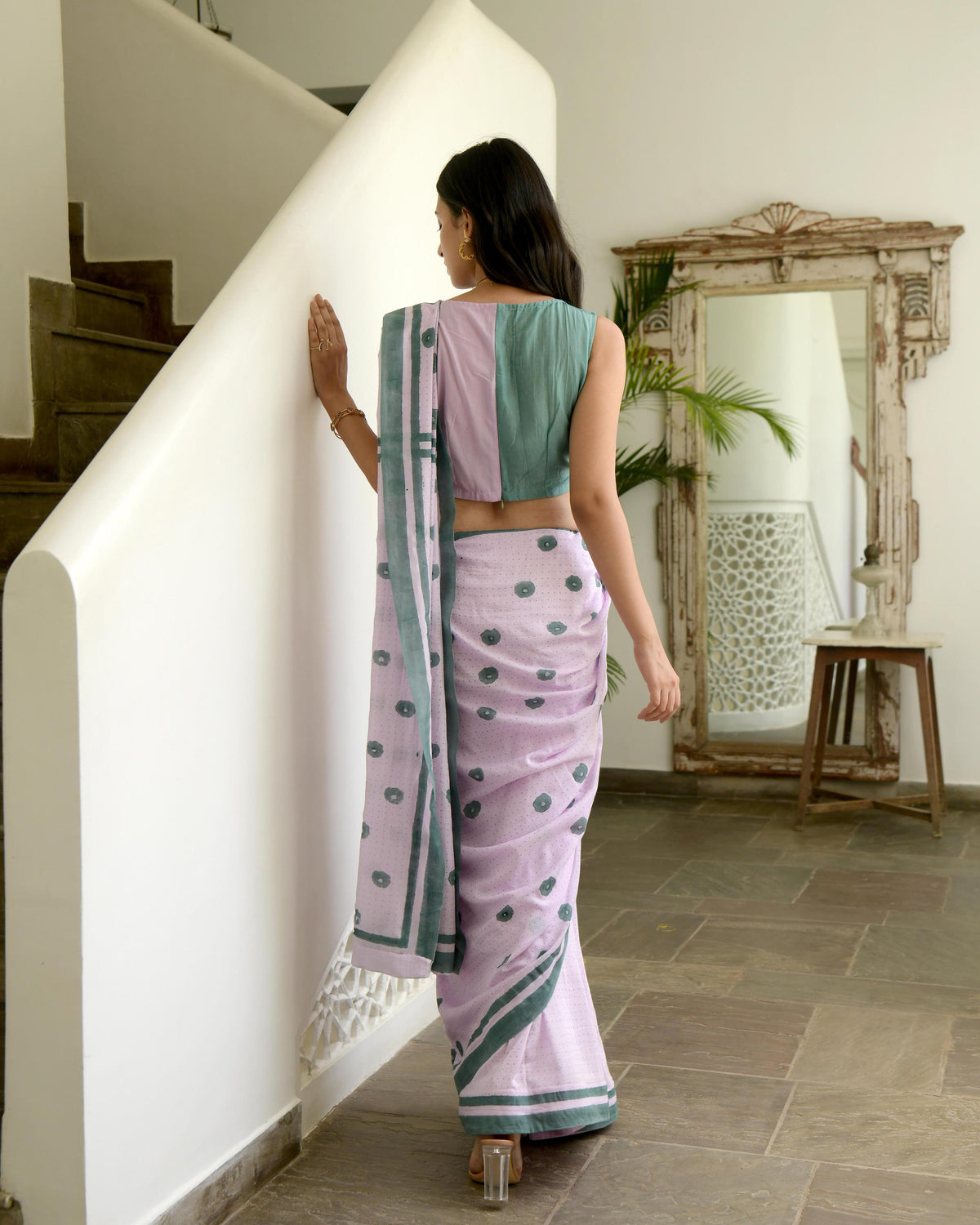 Pink Cotton Saree Set at Kamakhyaa by Taro. This item is Evening Wear, Gulzar Taro, Handwoven Cotton, Indian Wear, July Sale, July Sale 2023, Natural, Pink, Prints, Regular Fit, Saree Sets, Womenswear