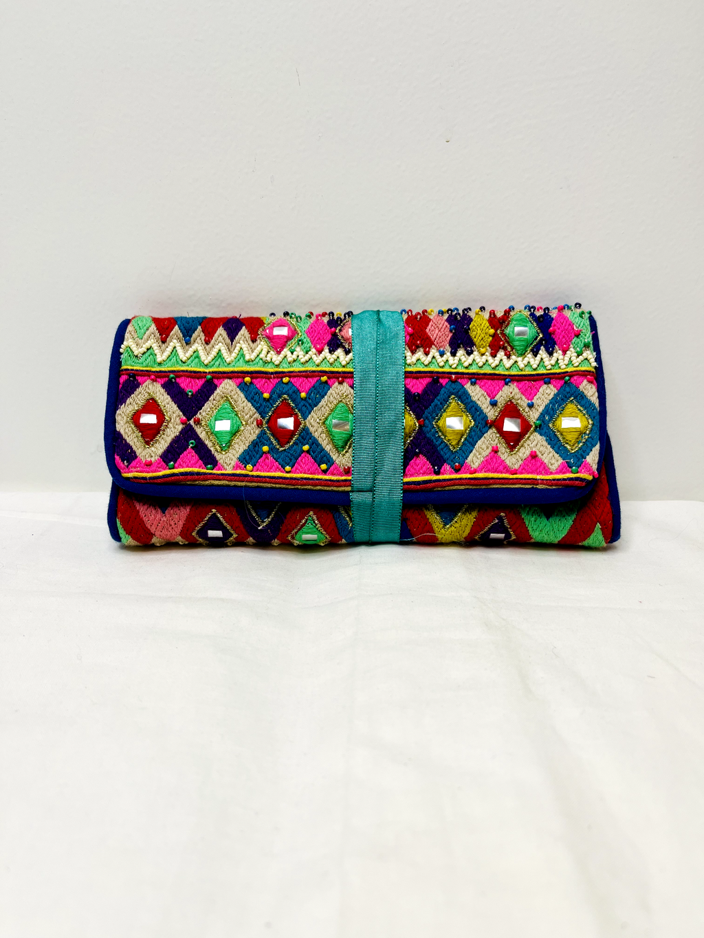 Pink Multicolor Makeup Bag at Kamakhyaa by Pre Loved. This item is Bags, Casual Wear, Mirror Work, Multicolor, Natural, Pouches
