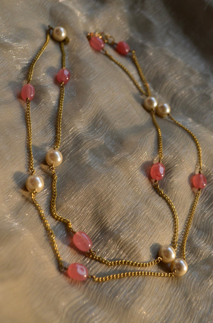 Pink Necklace Quartz at Kamakhyaa by House Of Heer. This item is Alloy Metal, Beaded Jewellery, Festive Jewellery, Festive Wear, Free Size, jewelry, July Sale, July Sale 2023, Less than $50, Natural, Necklaces, Pearl, Pink, Products less than $25, Solids