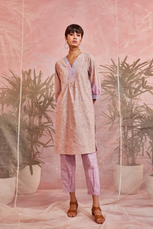 Pink Pocket Kurta with Pants at Kamakhyaa by Charkhee. This item is Casual Wear, Cotton, Indian Wear, Kurta Pant Sets, Natural, Patchwork, Pink, Regular Fit, Womenswear