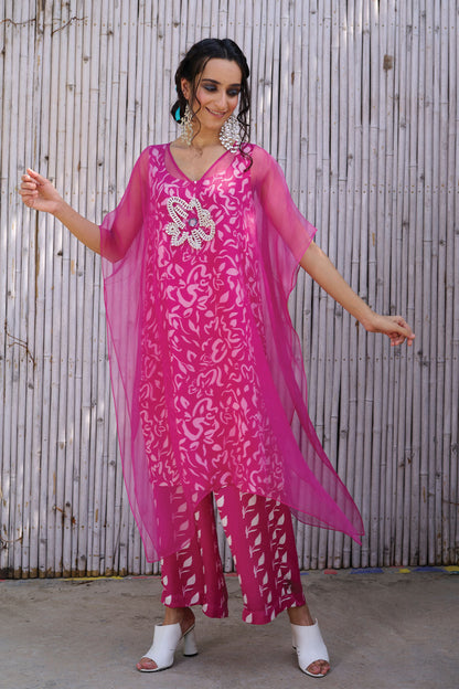 Printed Kaftan Set at Kamakhyaa by Kanelle. This item is Dress Sets, Festive wear, Hand Embroidered, Natural, Organza, Partywear Co-ords, Pink, Printed, Rang, Regular Fit, Sleeveless, Viscose satin, Womenswear