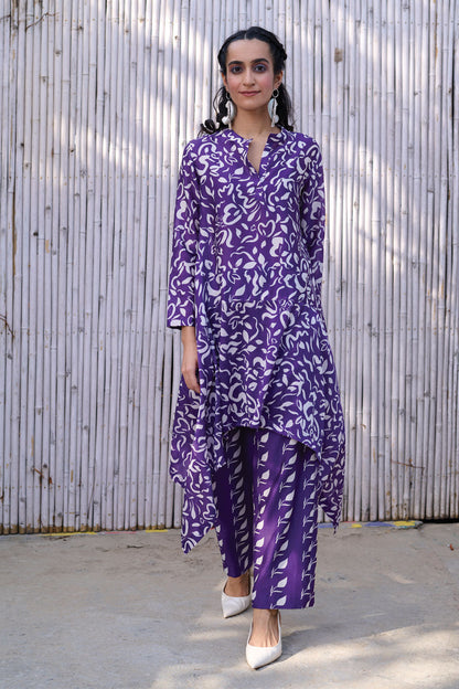 Printed Two Piece Set at Kamakhyaa by Kanelle. This item is Chanderi, Festive Wear, Natural, Partywear Co-ord, Partywear Co-ords, Printed, Purple, Rang, Relaxed Fit, Womenswear