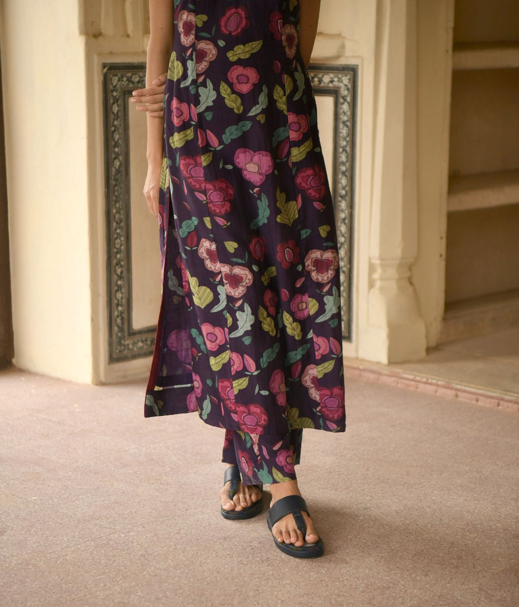 Purple Chanderi Silk Kurta Set at Kamakhyaa by Taro. This item is Casual Wear, Chanderi Silk, Chiffon, Digital Print, Enchanted Garden, Evening Wear, Indian Wear, July Sale, July Sale 2023, Kurta Pant Sets, Kurta Set With Dupatta, Natural, Natural with azo free dyes, Purple, Relaxed Fit, Womenswear