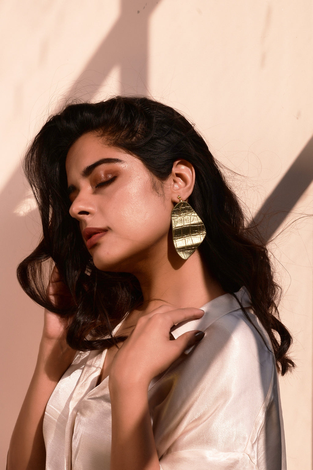 Quiv Earring at Kamakhyaa by Noupelle. This item is Casual Wear, Danglers, Fashion Jewellery, Free Size, Gold, jewelry, Less than $50, Natural, Upcycled, Upcycled leather