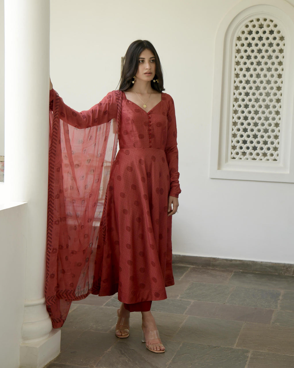 Red Chanderi Silk Kurta Set With Dupatta at Kamakhyaa by Taro. This item is Best Selling, Chiffon, Evening Wear, Gulzar Taro, Indian Wear, July Sale, July Sale 2023, Kurta Pant Sets, Kurta Set With Dupatta, Natural, Prints, Red, Regular Fit, Womenswear
