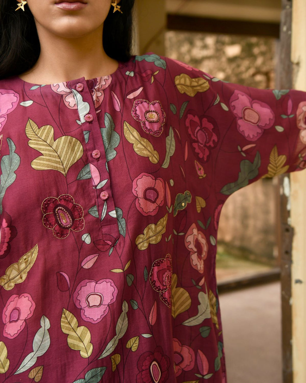 Red Kaftan With Pant at Kamakhyaa by Taro. This item is Beads, Best Selling, Chanderi Silk, Digital Print, Enchanted Garden, Evening Wear, Festive Wear, Handcrafted buttons, Indian Wear, July Sale, July Sale 2023, Kurta Pant Sets, Natural, Natural with azo free dyes, Red, Relaxed Fit, Sequin Work, Womenswear