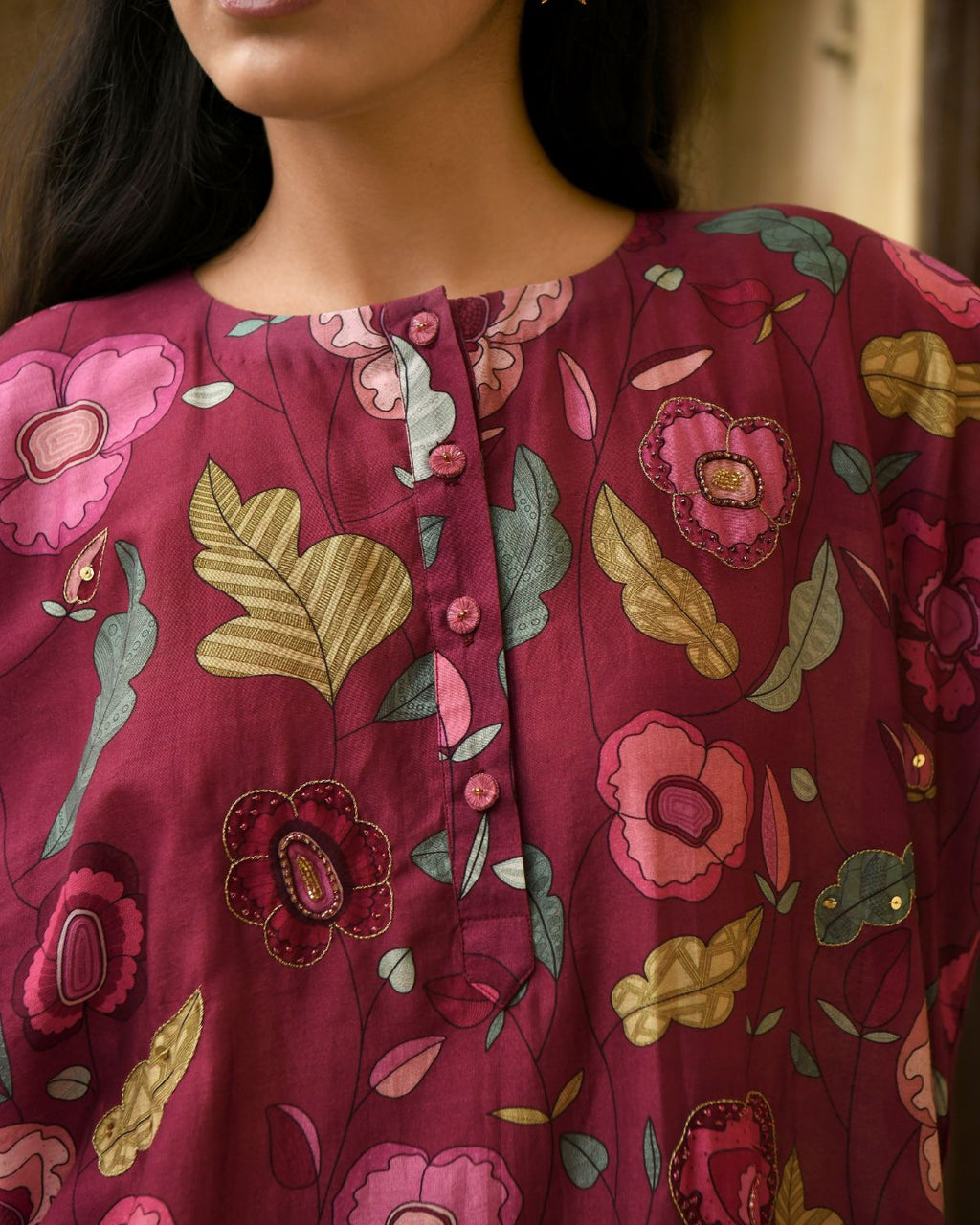 Red Kaftan With Pant at Kamakhyaa by Taro. This item is Beads, Best Selling, Chanderi Silk, Digital Print, Enchanted Garden, Evening Wear, Festive Wear, Handcrafted buttons, Indian Wear, July Sale, July Sale 2023, Kurta Pant Sets, Natural, Natural with azo free dyes, Red, Relaxed Fit, Sequin Work, Womenswear