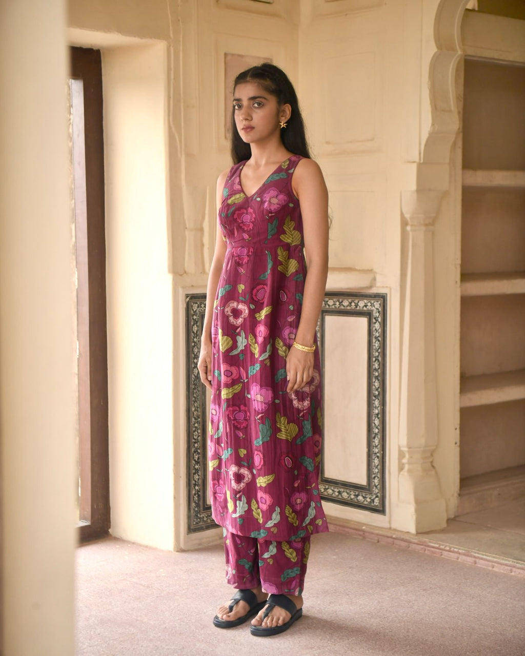 Red Kurta Set With Chiffon Dupatta at Kamakhyaa by Taro. This item is Casual Wear, Chanderi Silk, Chiffon, Digital Print, Enchanted Garden, Evening Wear, Indian Wear, July Sale, July Sale 2023, Kurta Pant Sets, Kurta Set With Dupatta, Natural, Natural with azo free dyes, Red, Relaxed Fit, Womenswear