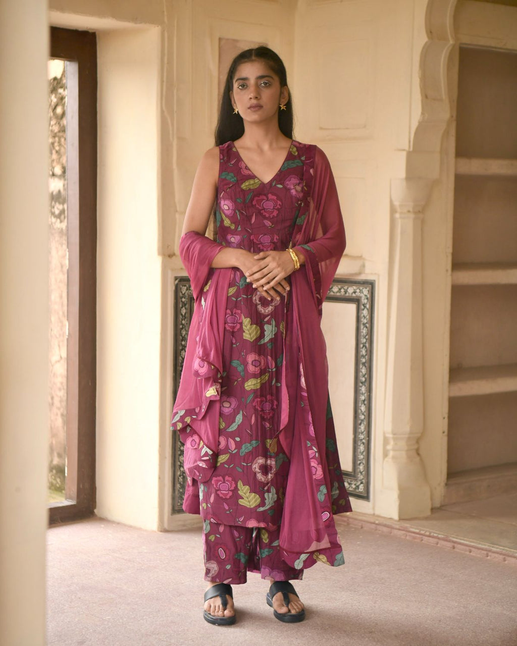 Red Kurta Set With Chiffon Dupatta at Kamakhyaa by Taro. This item is Casual Wear, Chanderi Silk, Chiffon, Digital Print, Enchanted Garden, Evening Wear, Indian Wear, July Sale, July Sale 2023, Kurta Pant Sets, Kurta Set With Dupatta, Natural, Natural with azo free dyes, Red, Relaxed Fit, Womenswear
