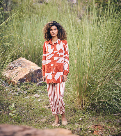 Red Printed Co-ord Set at Kamakhyaa by Khara Kapas. This item is 100% Cotton, Casual Wear, Co-ord Sets, Lounge Wear Co-ords, Organic, Prints, Red, Regular Fit, Travel Co-ords, Under The Autumn Moon A/W 2022, Womenswear