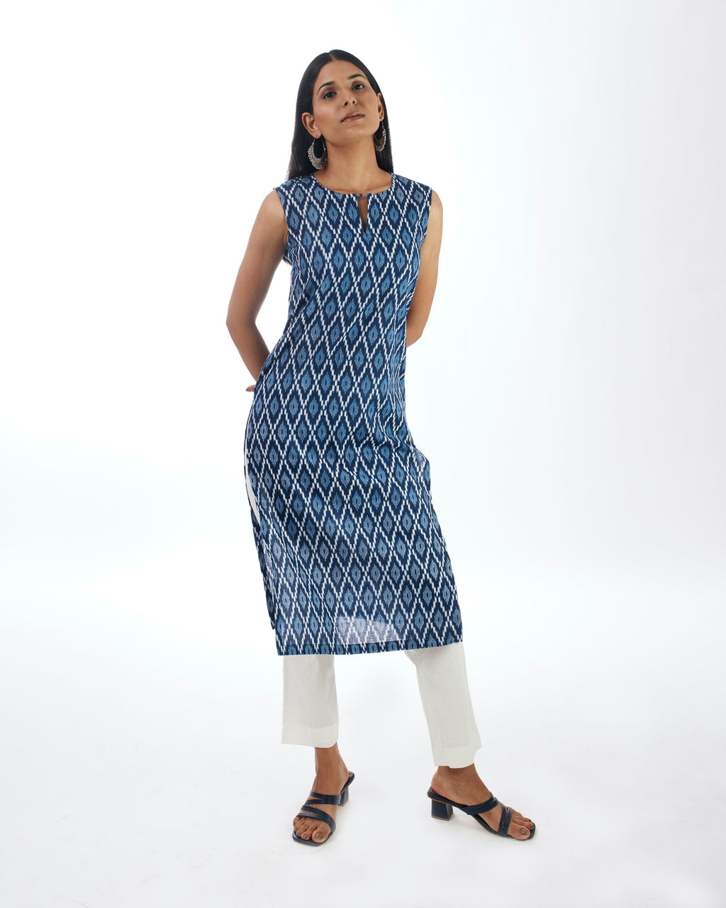 Sleeveless Kurta And Solid Pant at Kamakhyaa by Kamakhyaa. This item is 100% pure cotton, Blue, Casual Wear, Complete Sets, Indian Wear, KKYSS, Kurta Pant Sets, Natural, Prints, Regular Fit, Summer Sutra, Womenswear