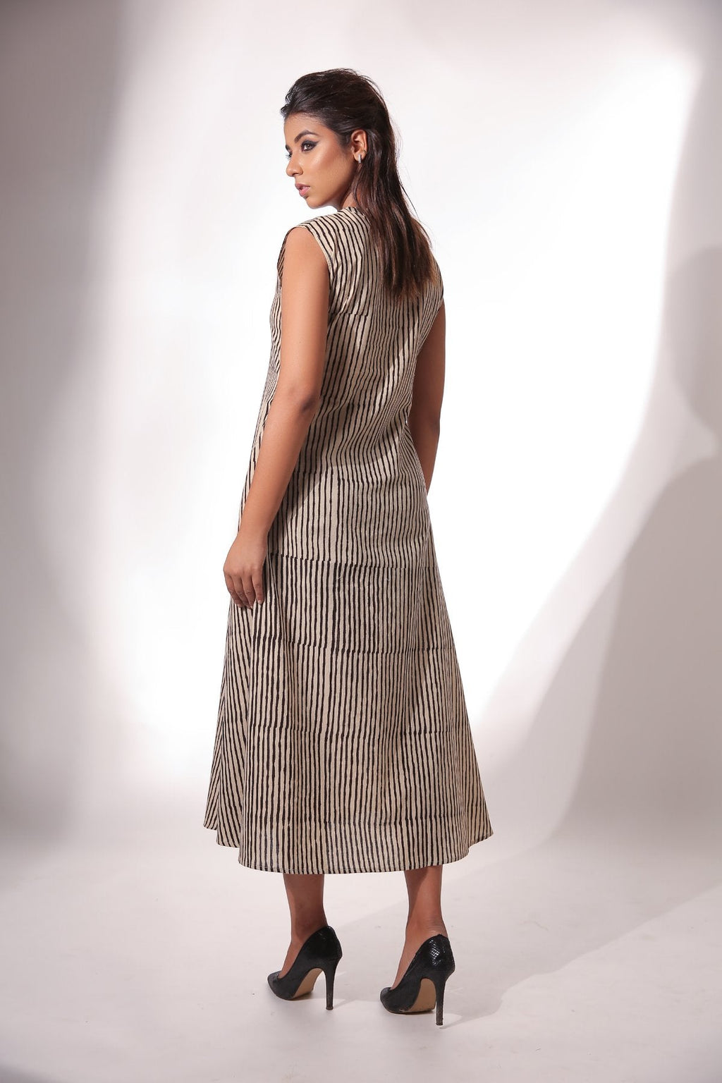 Sleeveless Midi Dress With Cape at Kamakhyaa by Keva. This item is Beige, Best Selling, Black, Block Prints, Cape, Co-ord Sets, Cotton, Dress Sets, Natural, Relaxed Fit, Resort Wear, Womenswear, Zima