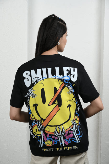 Smile Please 100% Cotton Oversized Black T-shirt at Kamakhyaa by Unfussy. This item is 100% cotton, Black, Casual Wear, Organic, Oversized Fit, Printed, T-Shirts, Unfussy, Unisex, Womenswear