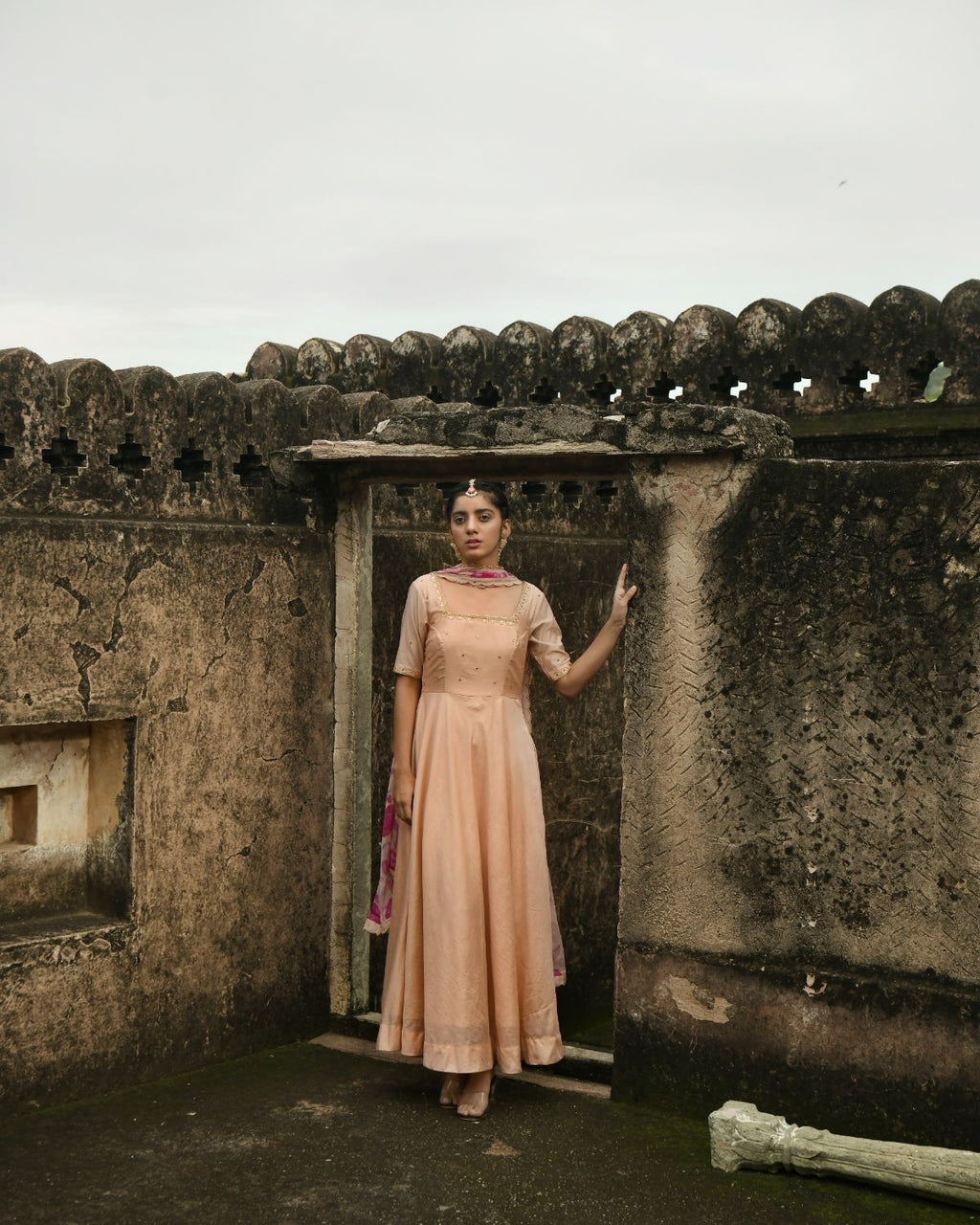 Sunset Blush Kurta Set With Dupatta at Kamakhyaa by Taro. This item is Beads work, Chanderi Silk, Chiffon, Digital Print, Enchanted Garden, Evening Wear, Festive Wear, Fitted At Waist, Indian Wear, July Sale, July Sale 2023, Kurta Pant Sets, Kurta Set With Dupatta, Natural, Natural with azo free dyes, Peach, Sequin Work, Womenswear