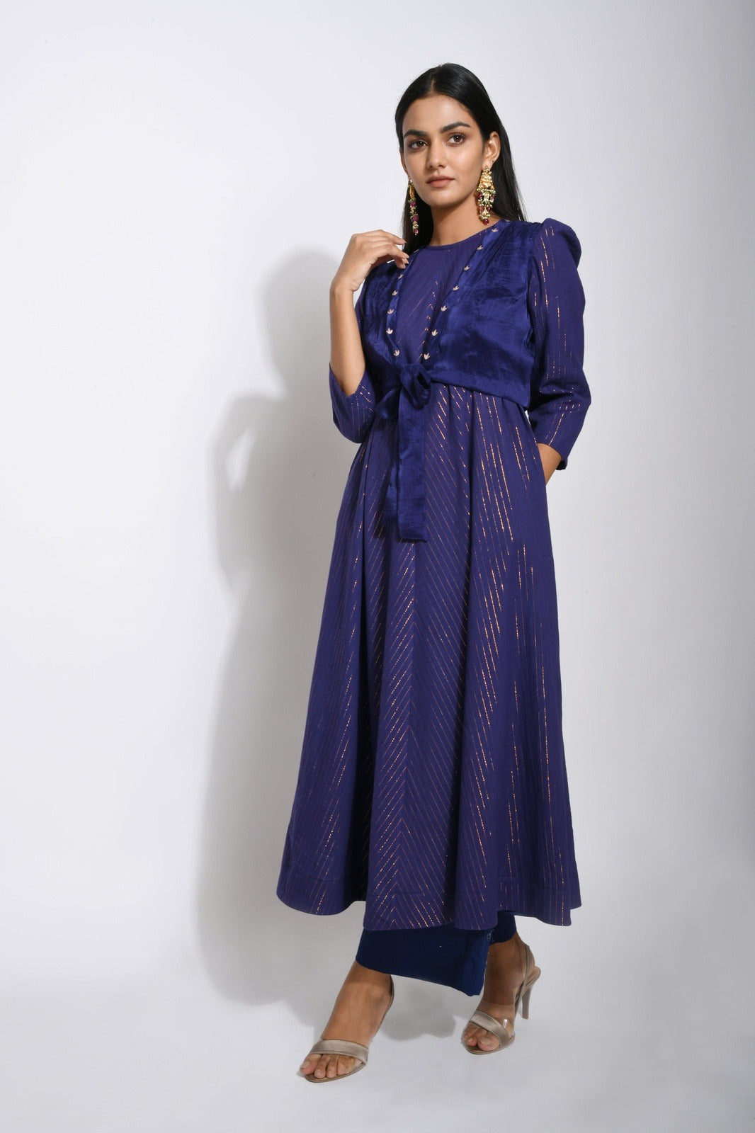 Violet Cotton Kurta Set With Dupatta at Kamakhyaa by Taro. This item is Blue, Evening Wear, Handwoven cotton, Indian Wear, Indo-Western, July Sale, July Sale 2023, Kurta Pant Sets, Kurta Set With Dupatta, Natural, Regular Fit, Textured, Womenswear