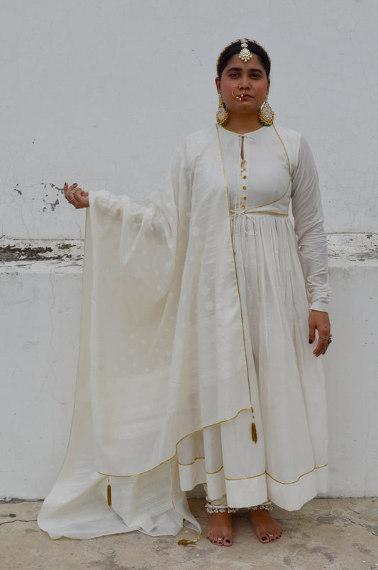 White Chanderi Anakali with Dupatta at Kamakhyaa by Ahmev. This item is Chanderi Silk, Co-ord Sets, Cotton, Embellished, Evening Wear, Festive Wear, Kurta Set with Dupattas, Party Wear, Regular Fit, Rumi, Solids, White, Womenswear