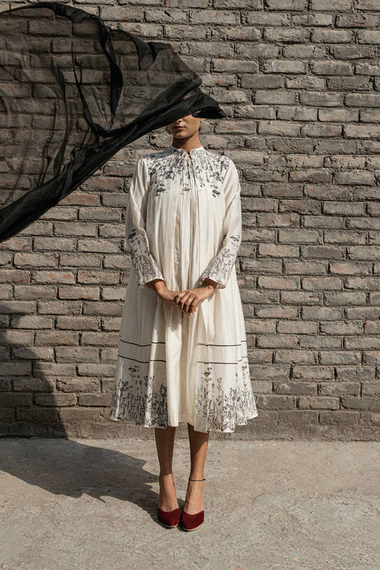 White Chanderi Overlay at Kamakhyaa by Ahmev. This item is Casual Wear, Chanderi, Ink And Ivory, Natural, Overlays, Prints, Relaxed Fit, Shrugs, White, Womenswear