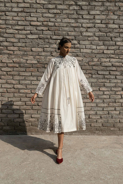 White Chanderi Overlay at Kamakhyaa by Ahmev. This item is Casual Wear, Chanderi, Ink And Ivory, Natural, Overlays, Prints, Relaxed Fit, Shrugs, White, Womenswear