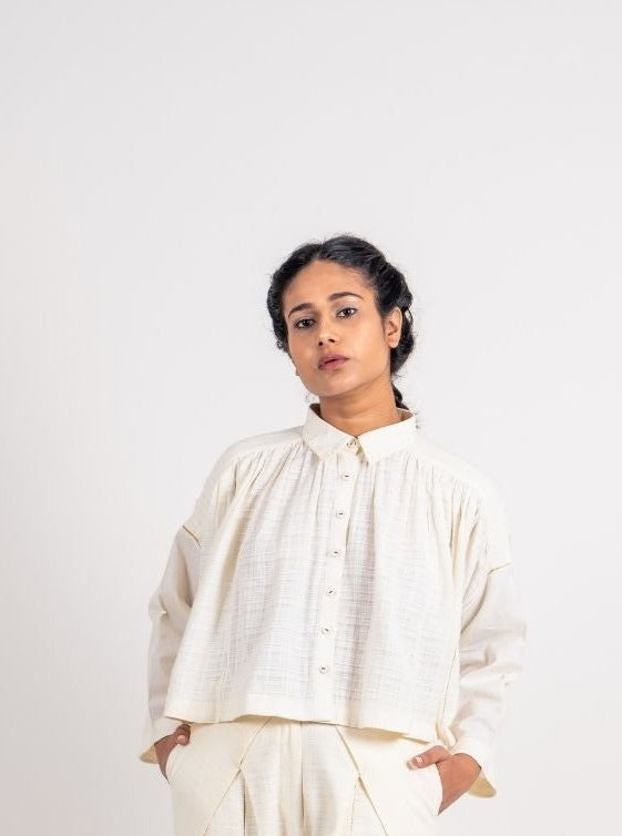 White Cotton Gathered Shirt at Kamakhyaa by Ahmev. This item is Casual Wear, Handloom Cotton, July Sale, July Sale 2023, Natural, Relaxed Fit, Shirts, Solids, Tops, White, Womenswear