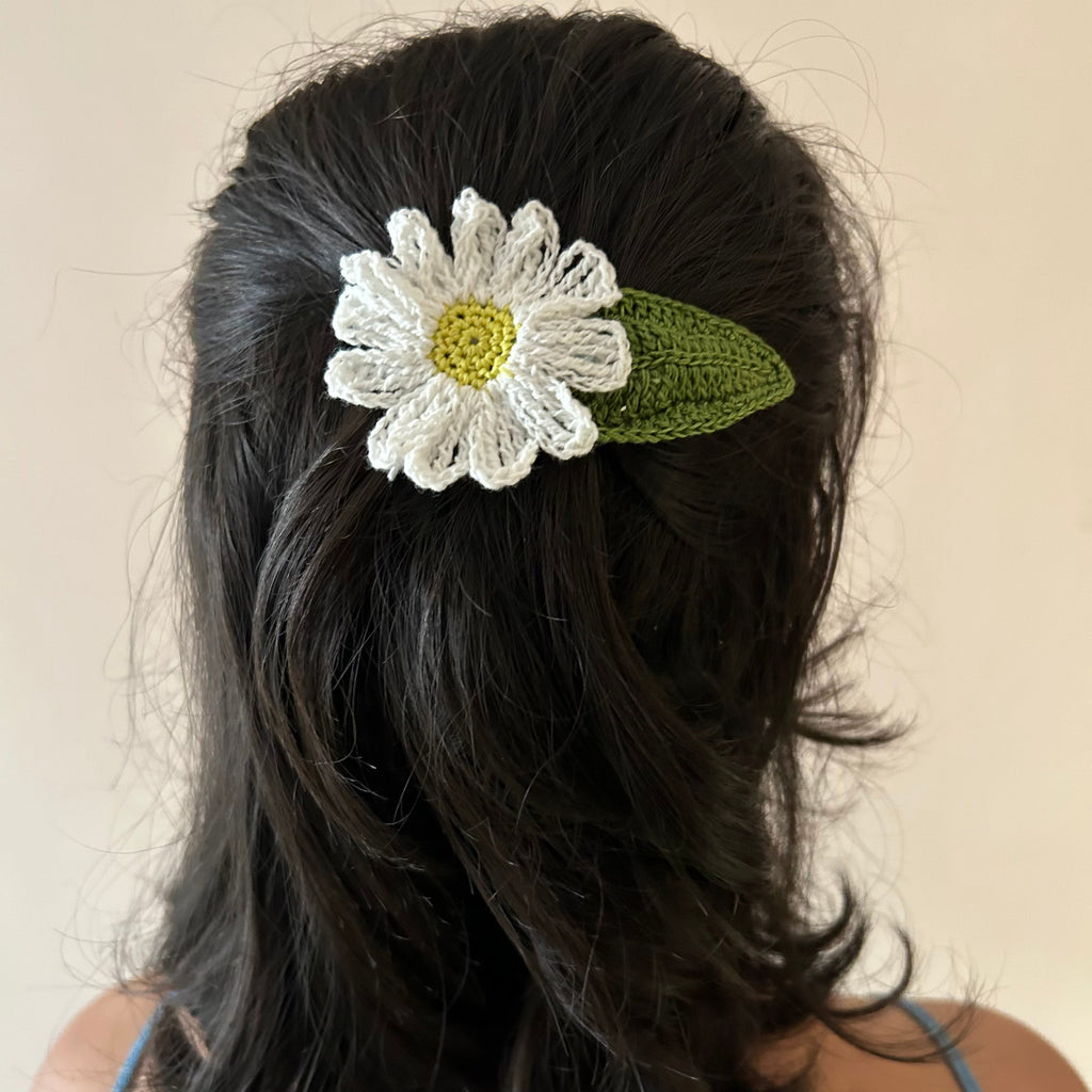 White Daisy Crochet Hair Clip at Kamakhyaa by Ikriit'm. This item is Accessories, Cotton yarn, Crochet, Free Size, Hair Accessories, Ikriit'm, Natural, White
