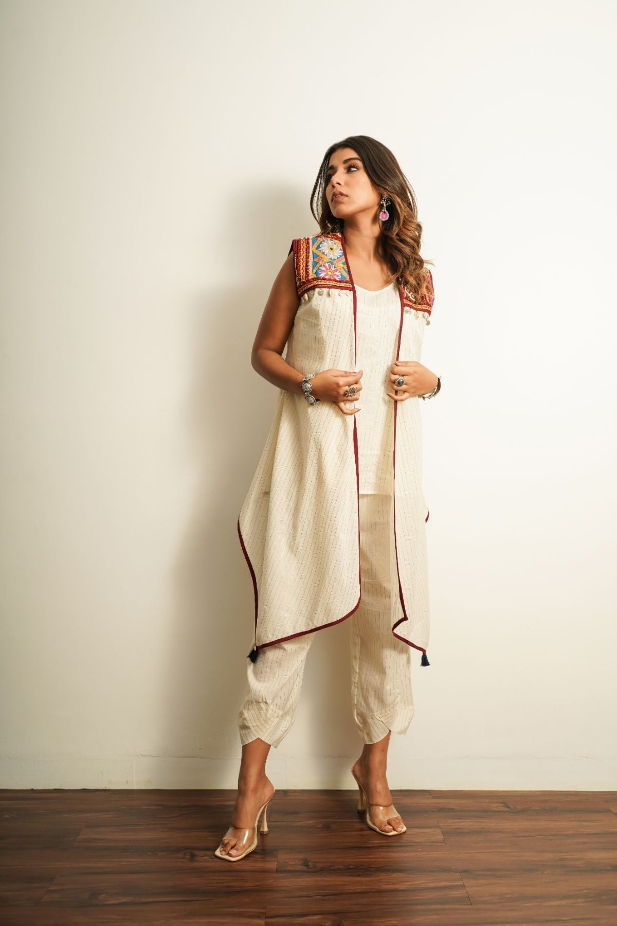 White Embroidered Cotton Shrug at Kamakhyaa by Keva. This item is 100% cotton, Best Selling, Cape, Fusion Wear, Less than $50, Natural, New, Off-white, Overlays, Relaxed Fit, Saba, Shrugs, Solids, White, Womenswear