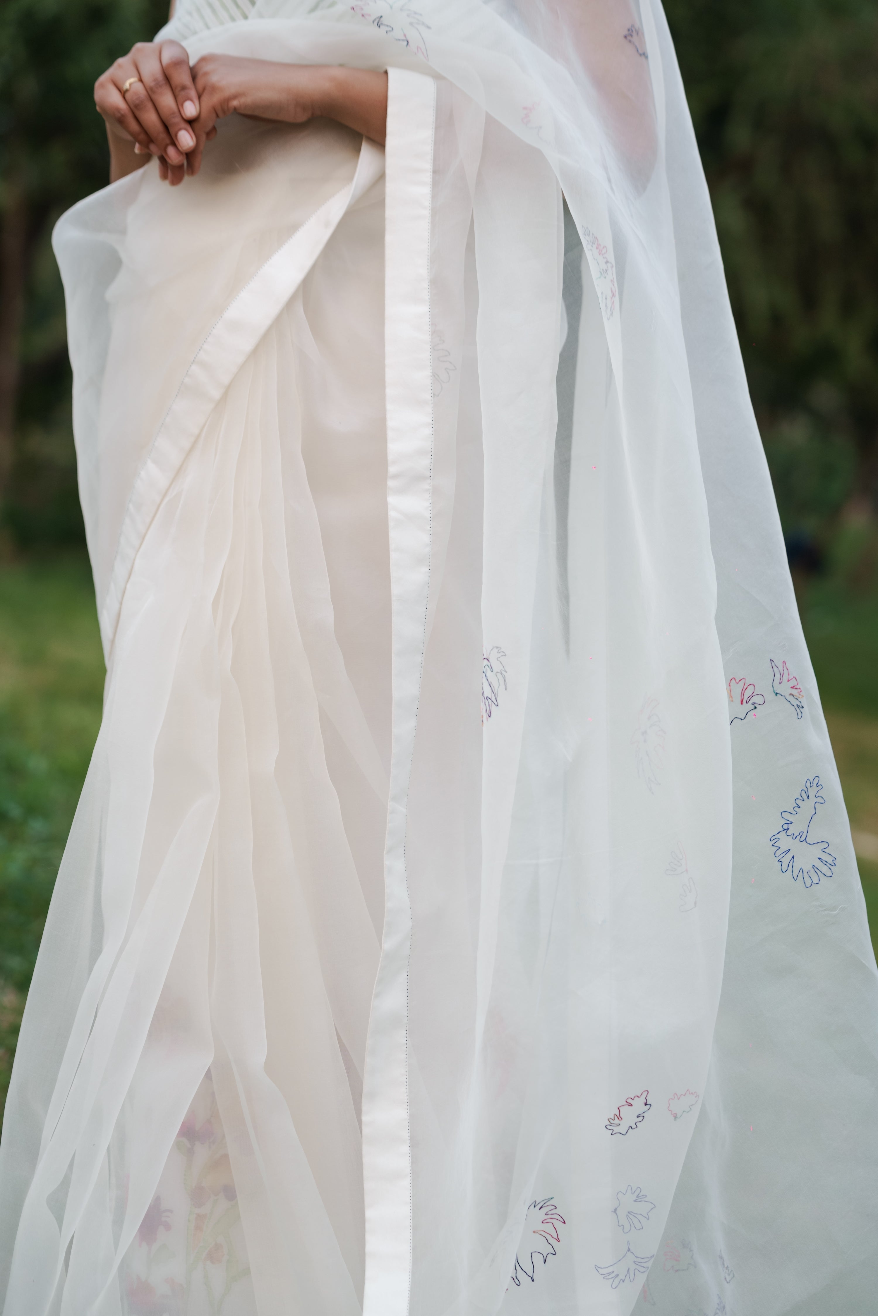 Anthuriums on White Organza Saree – Picchika