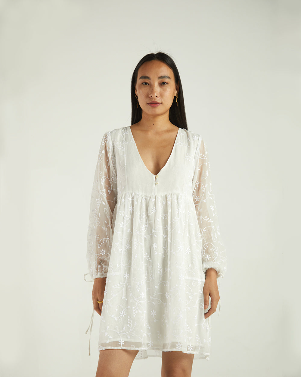 White Mini Dress at Kamakhyaa by Reistor. This item is Bemberg, Casual Wear, Chiffon, FB ADS JUNE, Highend fashion, Mini Dresses, Natural, Solids, White, Womenswear