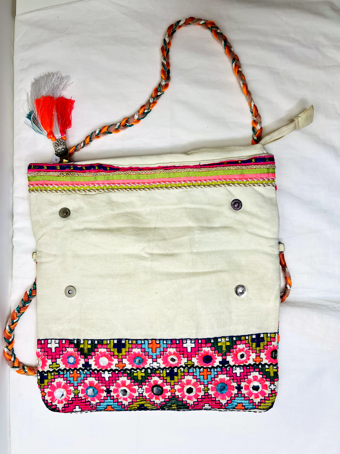 White Multicolor Mirror Tassel Sling Bag at Kamakhyaa by Pre Loved. This item is Bags, Casual Wear, Mirror Work, Multicolor, Natural, Sling Bags