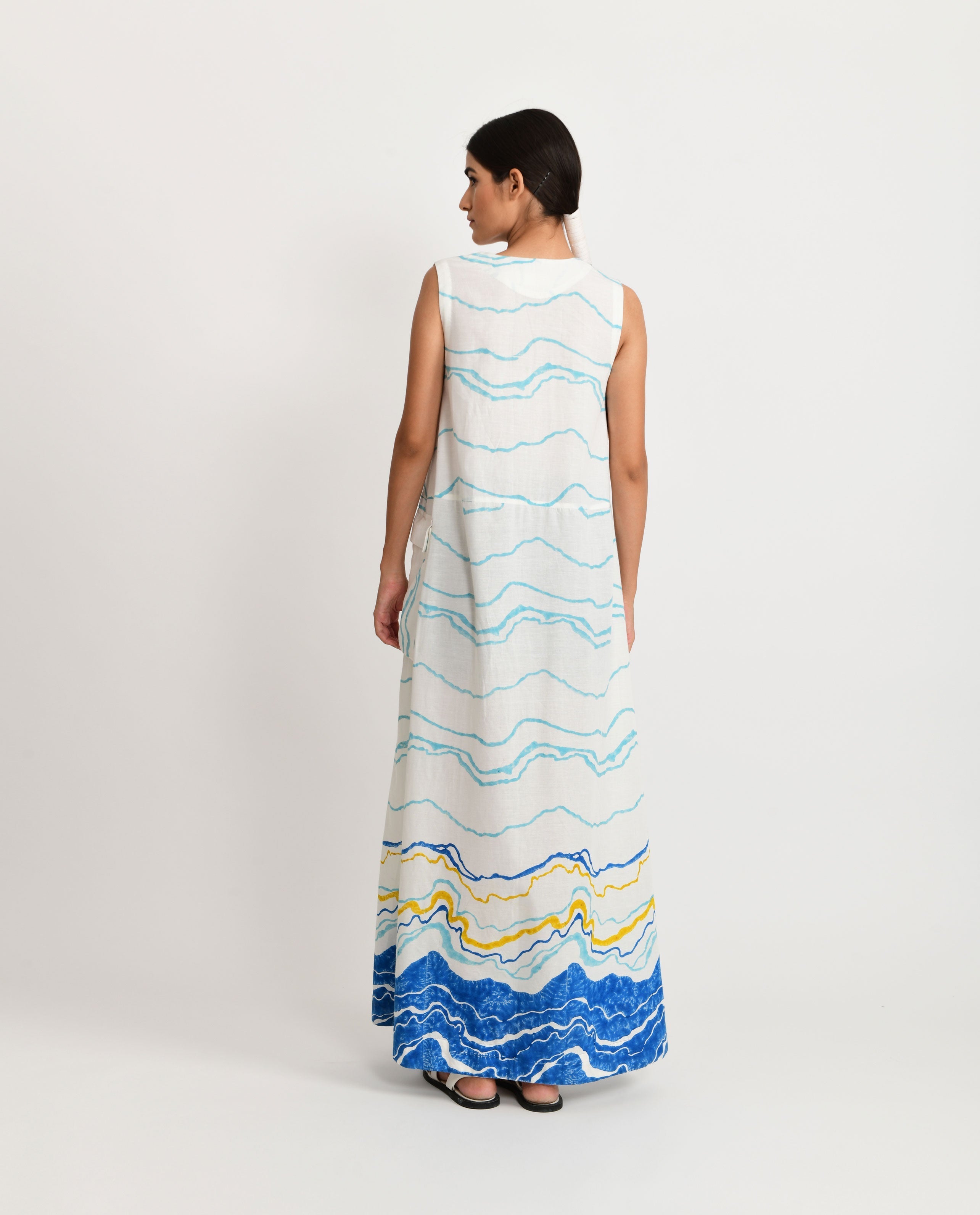 White Printed Sleeveless Dress at Kamakhyaa by Rias Jaipur. This item is Azo Free Dye, Bamboo, Block Prints, Casual Wear, Cotton, Maxi Dresses, Parat, Regular Fit, Sleeveless Dresses, White, Womenswear