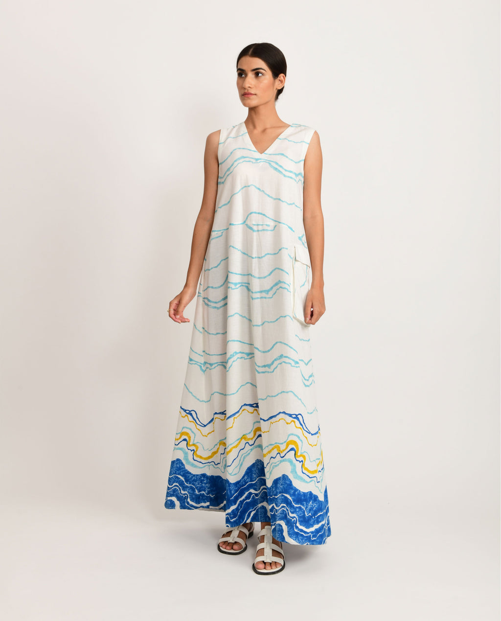 White Printed Sleeveless Dress at Kamakhyaa by Rias Jaipur. This item is Azo Free Dye, Bamboo, Block Prints, Casual Wear, Cotton, Maxi Dresses, Parat, Regular Fit, Sleeveless Dresses, White, Womenswear