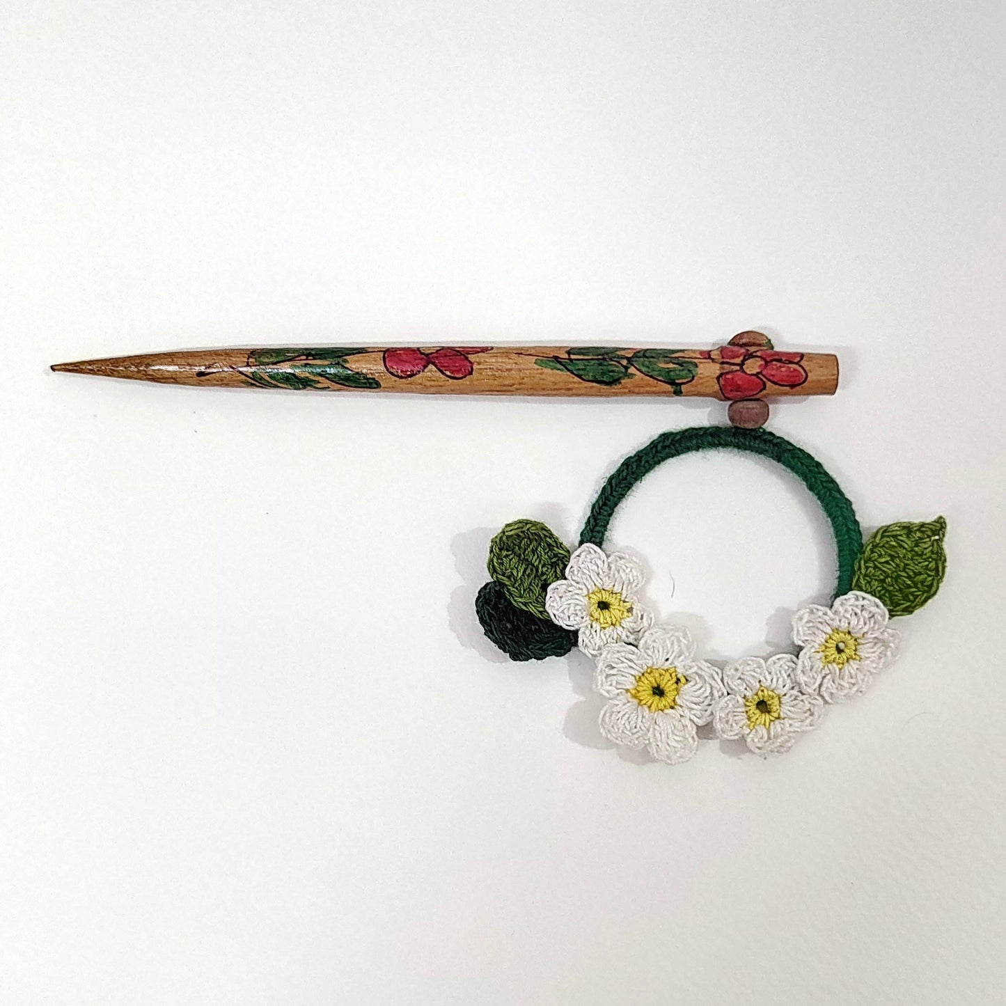 Wooden Hair Stick Daisy Off White And Green at Kamakhyaa by Ikriit'm. This item is Accessories, Cotton Yarn, Green, Hair Accessory, Ikriit'm, Off White, Wood