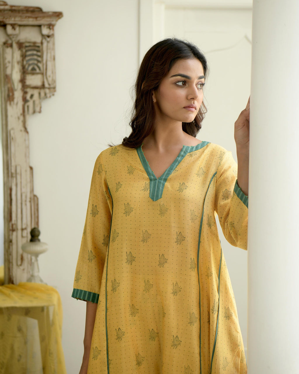 Yellow Chanderi Silk Kurta Set With Dupatta at Kamakhyaa by Taro. This item is Evening Wear, Gulzar Taro, Handwoven Chanderi silk, Indian Wear, July Sale, July Sale 2023, Kurta Pant Sets, Kurta Set With Dupatta, Natural, Prints, Regular Fit, Womenswear, Yellow