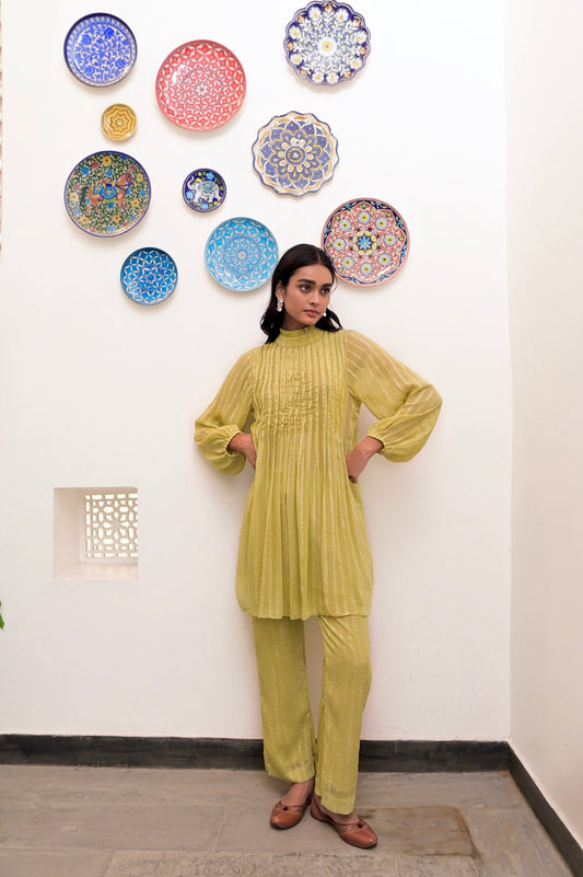 Yellow Fan Pleated Collar Co-ord Set at Kamakhyaa by Taro. This item is Beige, Chaandi, Co-ord Sets, Cotton, Cotton Lurex, Natural, Regular Fit, Silver, Solids, Womenswear, Yellow