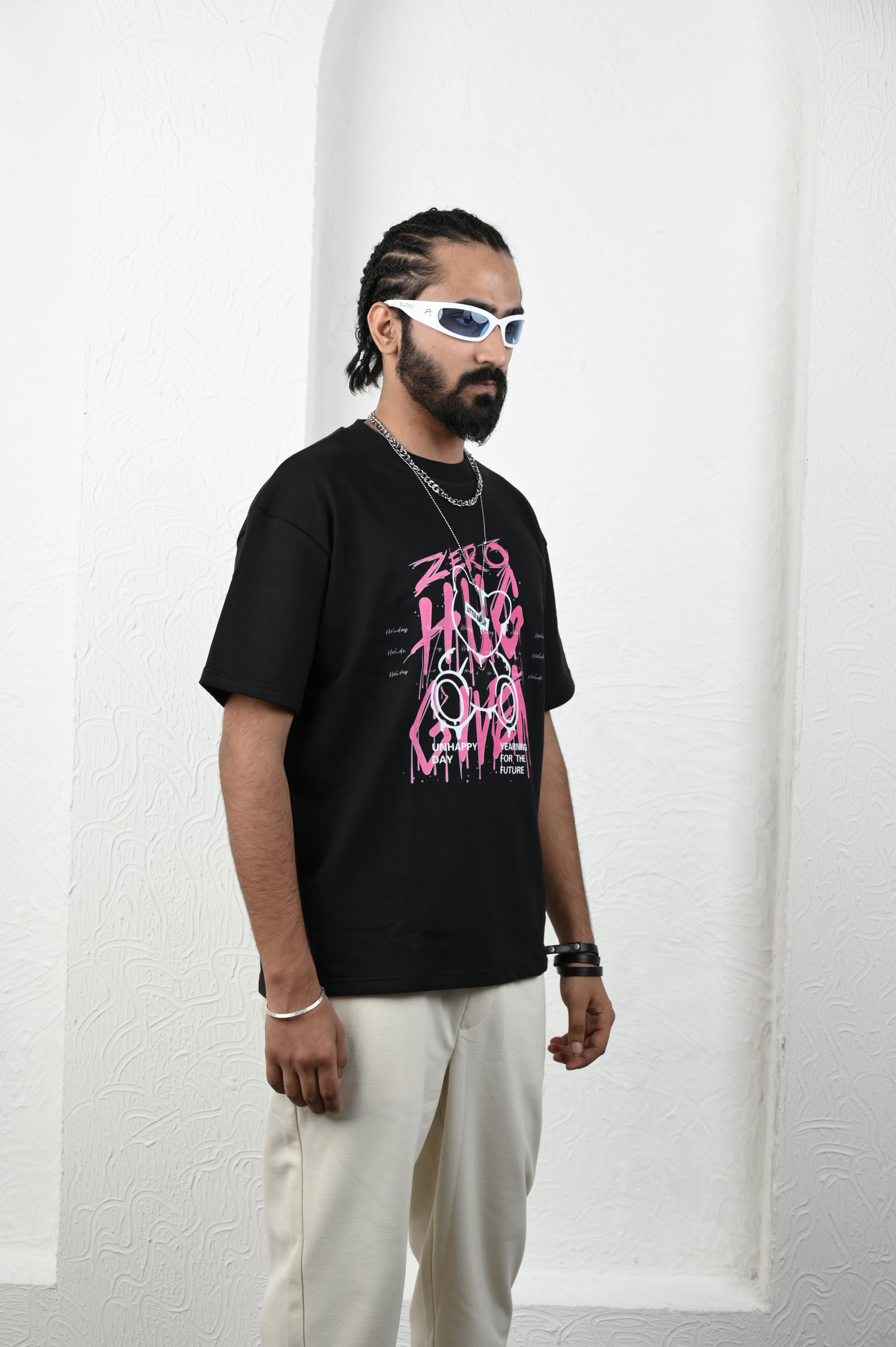 Zero Hug 100% Cotton Oversized Black T-shirt at Kamakhyaa by Unfussy. This item is 100% cotton, Black, Casual Wear, Organic, Oversized Fit, Printed, T-Shirts, Unfussy, Unisex